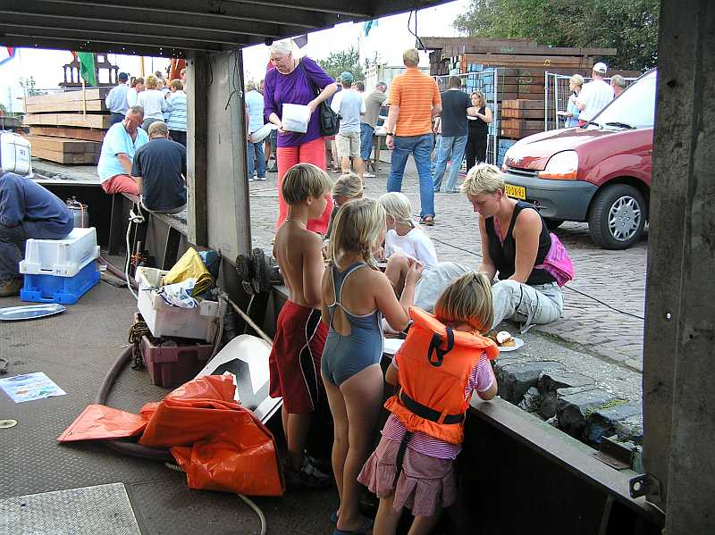 De jeugd aan een visje